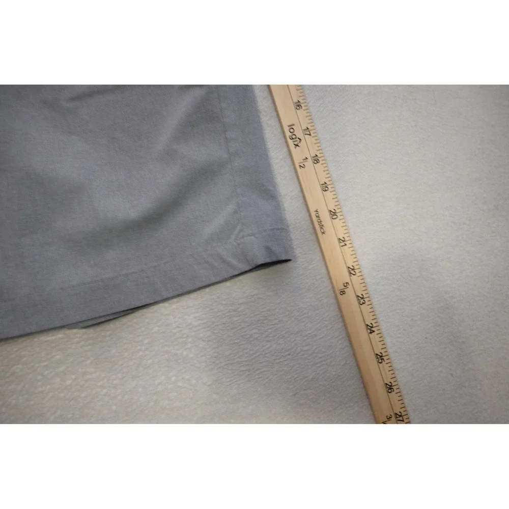 TravisMathew‎ Golf Shorts Mens 34 Grey Stretch Performance Flat Front Athletic